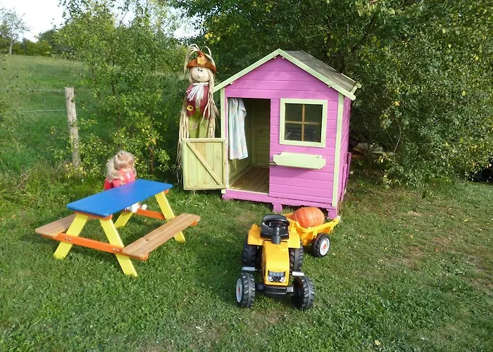 ベッド・アンド・ブレックファスト La Maison Du Parc Saint-Raphaël