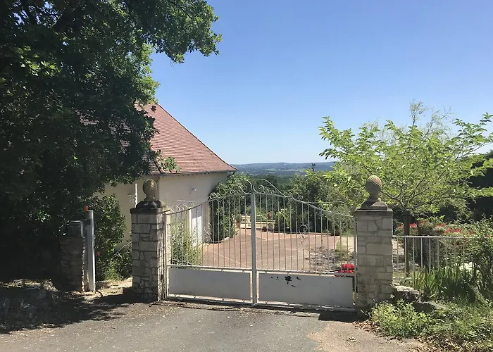 La Maison Du Parc ベッド・アンド・ブレックファスト Saint-Raphaël